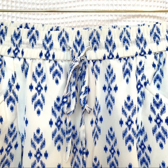 Joie | Dilys Printed Cropped Silk Trousers Joggers - Picture 4 of 7